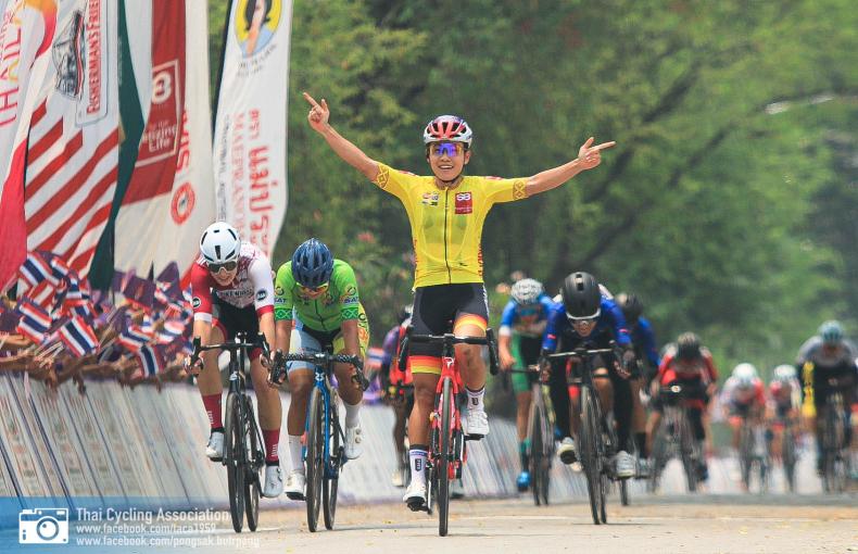 Nguyễn Thị Thật lại đánh bại 'kình địch', bảo vệ áo vàng Tour of Thái Lan